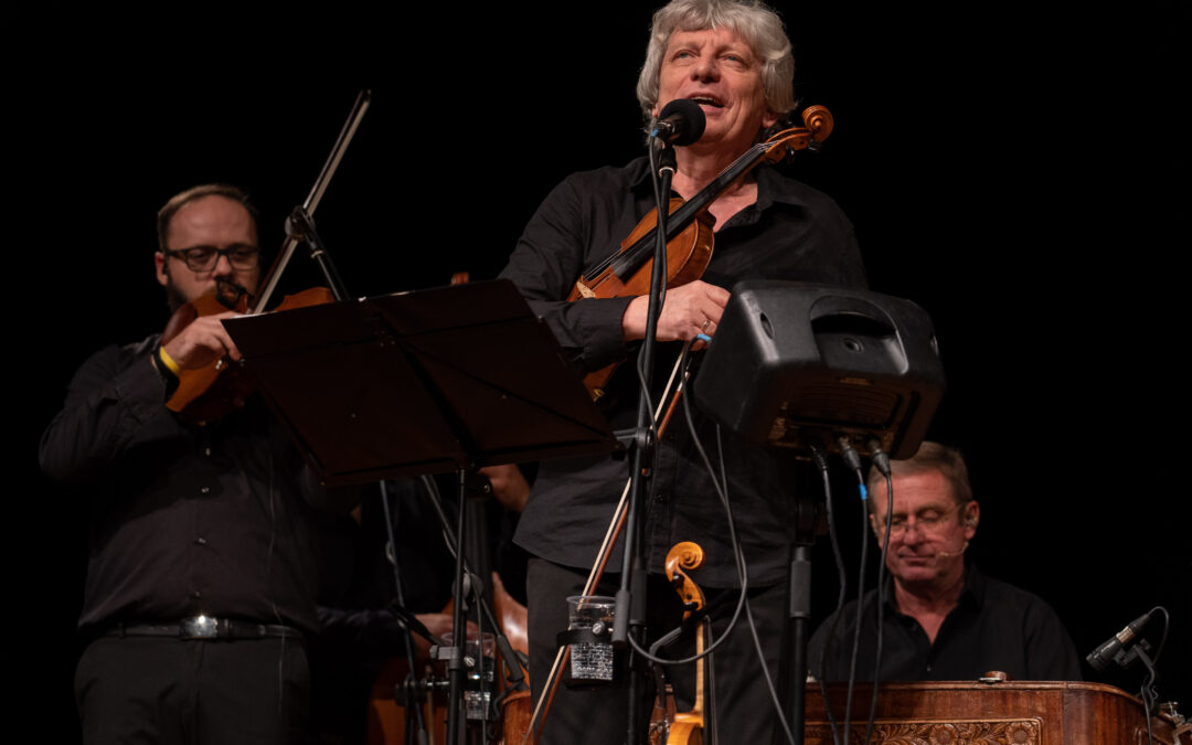 Školní sbor s Hradišťanem